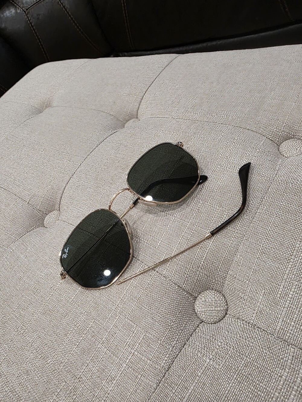 Ray-Ban Hexagonal Gold Frame Sunglasses with Dark Green Lenses. (For repair)